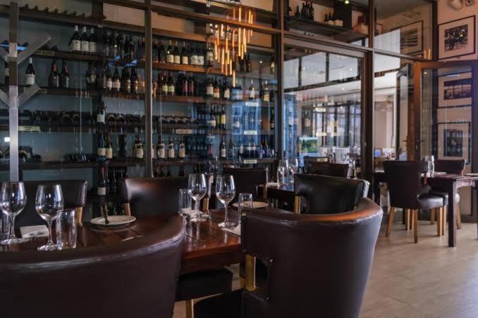 Sandton Skye Apartments Johannesburg Luaran gambar